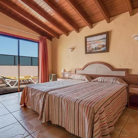Atico Pinocho Apartment